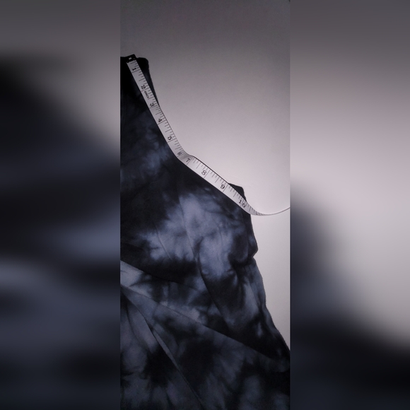 Marika Black and White Grey Ruched Sleeveless Tank Top - Picture 6 of 6